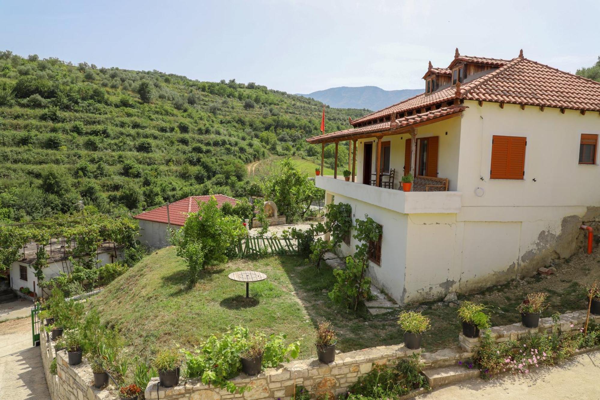Villa Romario Берат Екстер'єр фото