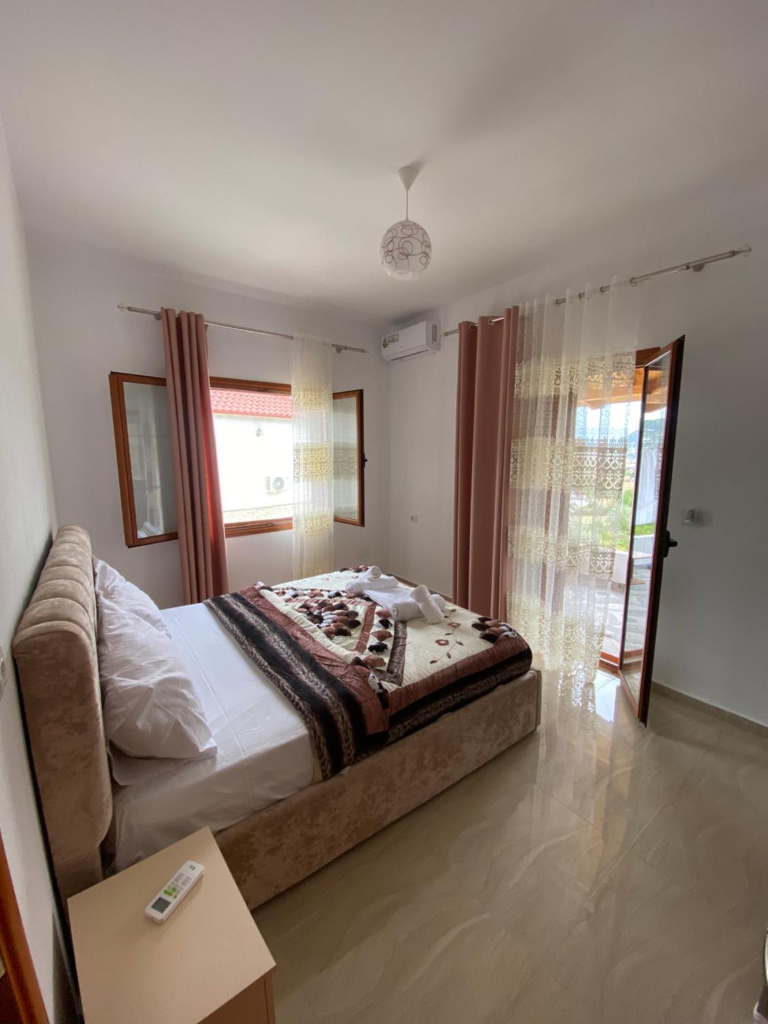 Villa Romario Берат Екстер'єр фото