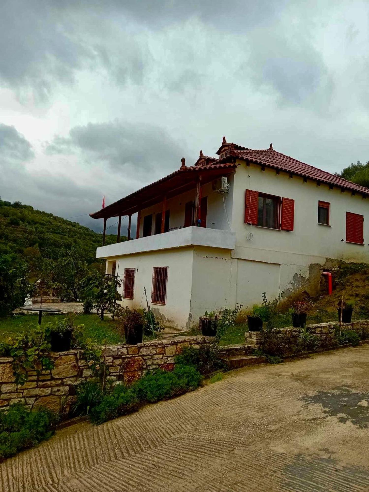 Villa Romario Берат Екстер'єр фото